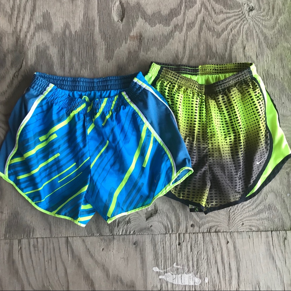 💚💚 NIKE RUNNING SHORTS SMALL
